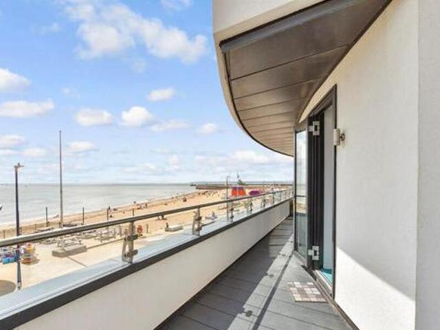 House for sale in Acol, Kent