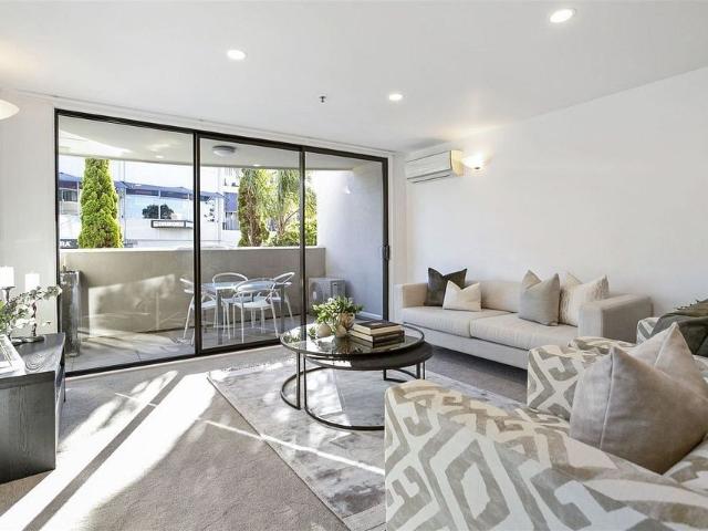 Apartment for rent in Takapuna