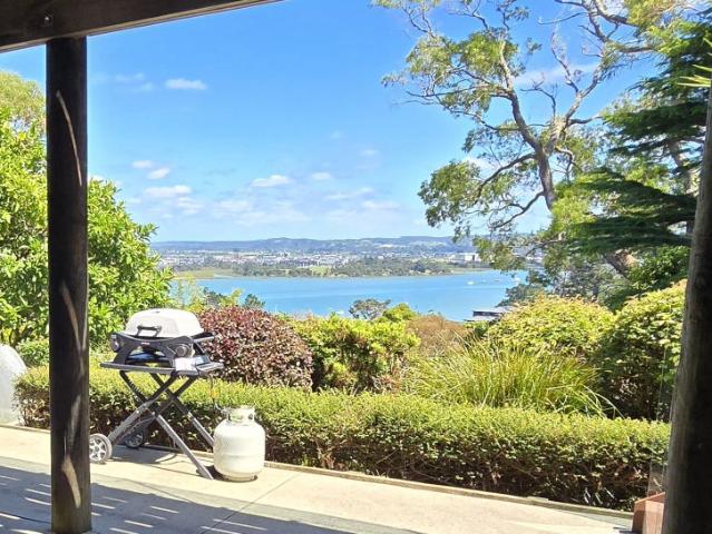 Apartment for rent in Wairau Valley