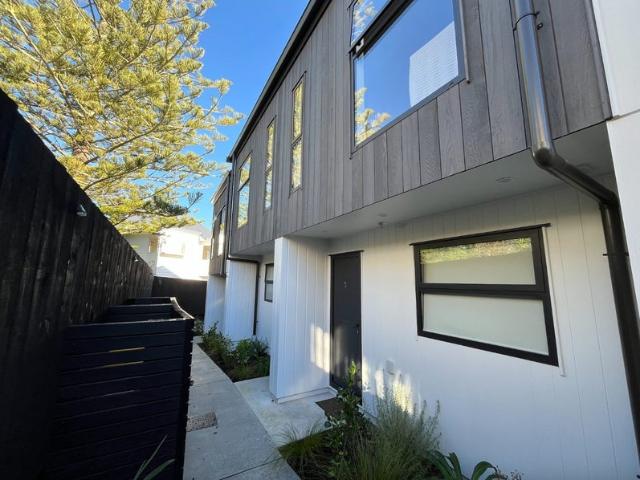 House for rent in Wairau Valley
