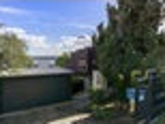 House for rent in Birkdale, Kaipātiki