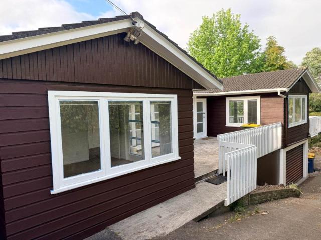House for rent in Birkdale, Kaipātiki