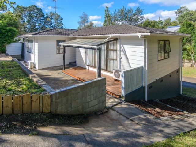 House for rent in Beach Haven, Kaipātiki