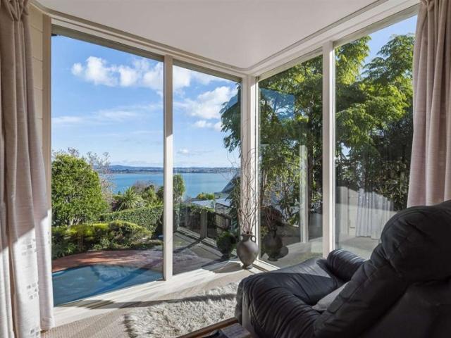 House for rent in Birkdale, Kaipātiki