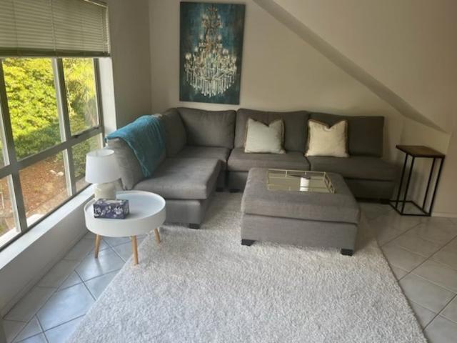 Apartment for rent in Wairau Valley