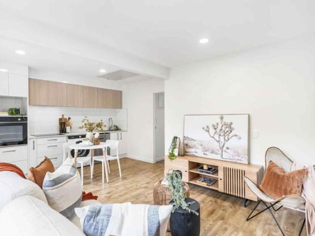House for rent in Beach Haven, Kaipātiki