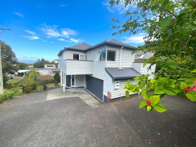 House for rent in Wairau Valley