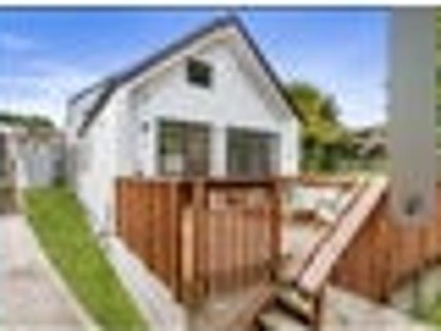 Apartment for rent in Wairau Valley