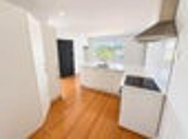 House for rent in Beach Haven, Kaipātiki