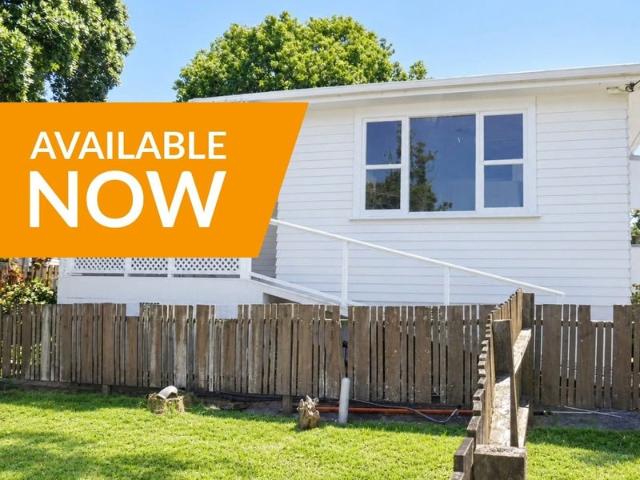 House for rent in Beach Haven, Kaipātiki