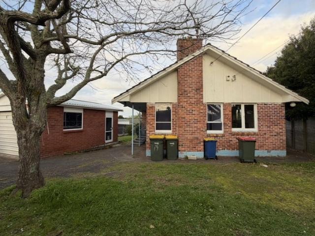 House for rent in Beach Haven, Kaipātiki