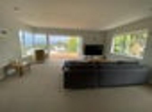 House for rent in Wairau Valley