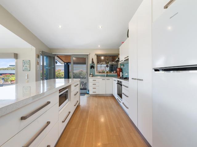 House for sale in Lake Tyers Beach, Victoria