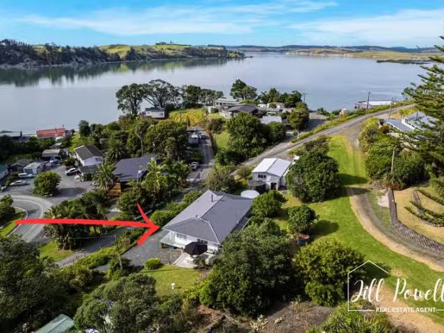 House for rent in Pahi, Northland