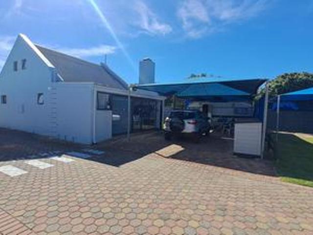 House for sale in Lappiesbaai, Garden Route District Municipality