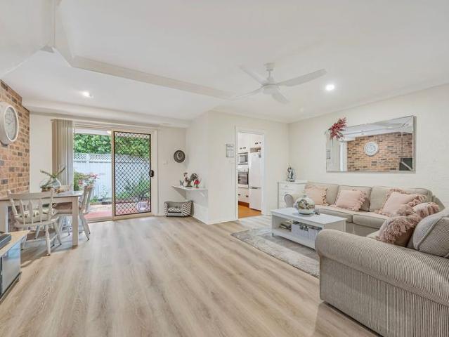 Apartment for rent in Lake Cathie, New South Wales