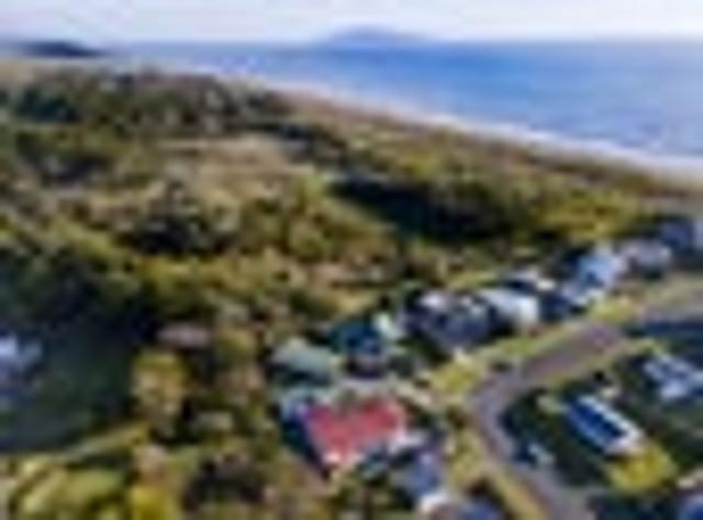 House for sale in Otaki Beach, Wellington