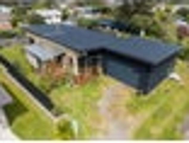 House for sale in Ōtaki Beach, Kāpiti Coast District