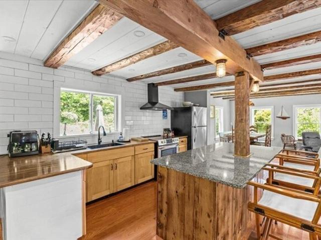 House for sale in Lake Elmore, Vermont