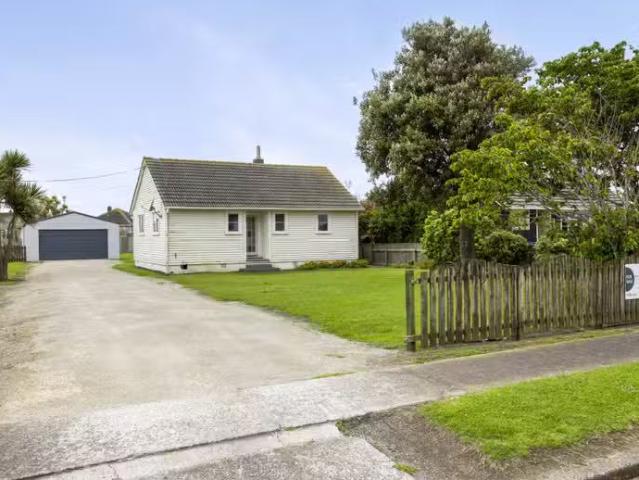 House for sale in Taranaki