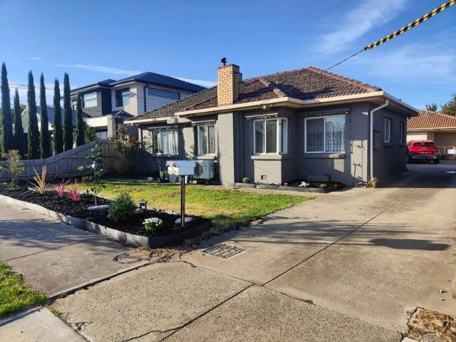 Villa for sale in Camerons Creek, Victoria