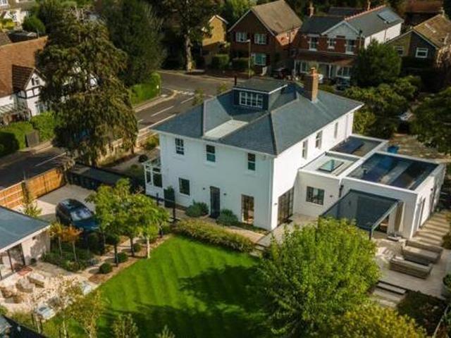 House for sale in Spring Vale, Hampshire