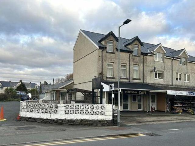 House for sale in Fairbourne, Wales