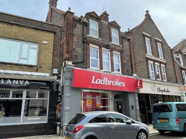 Apartment for rent in Clapham, West Sussex