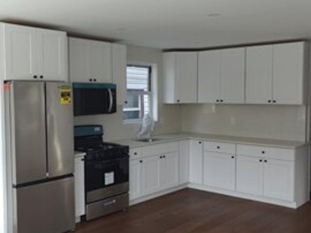 House for sale in Queens, Far Rockaway