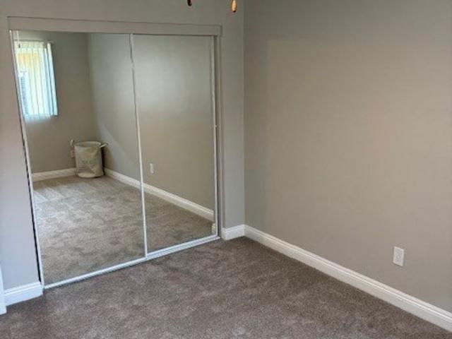 Apartment for rent in Midway City, California