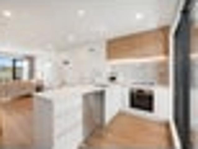 Townhouse for sale in Whangaparaoa