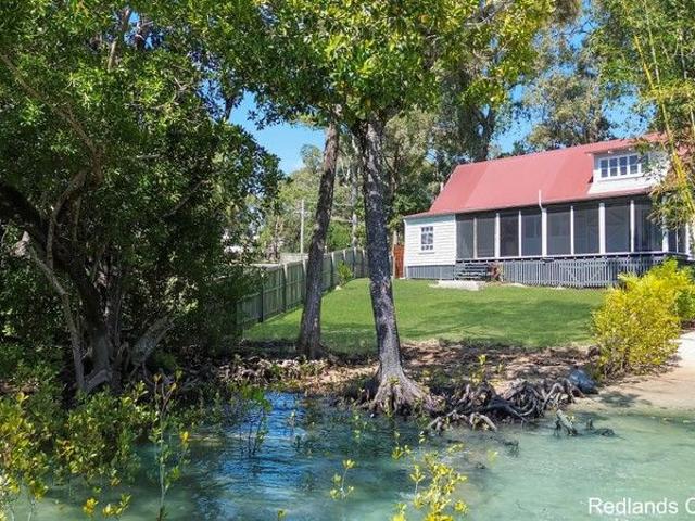 House for sale in Macleay Island, Queensland