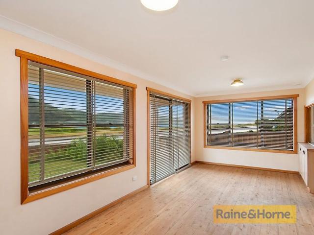 House for rent in Ettalong Beach, Gosford
