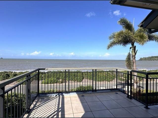 Townhouse for rent in Kewarra Beach, Queensland