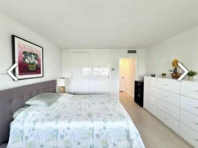 Room for rent in Hallandale, Florida