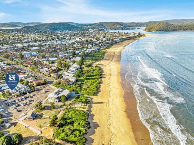 Townhouse for sale in Umina Beach, New South Wales