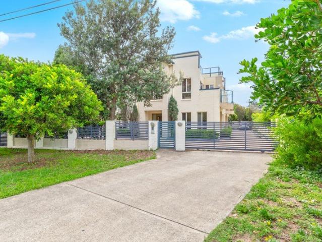 House for sale in Umina Beach, New South Wales