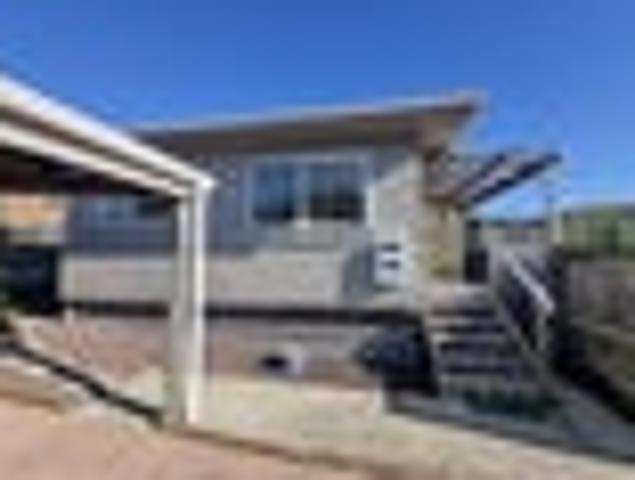 House for rent in Awhitu, Oroua County