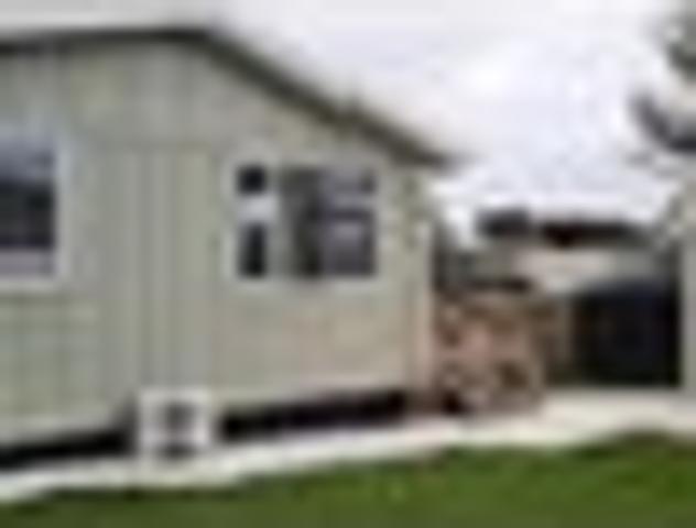 Townhouse for rent in Awhitu