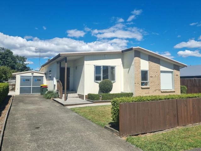 House for rent in East Tamaki, Oroua County