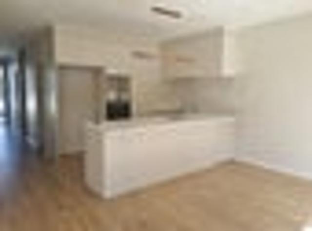 Townhouse for rent in Awhitu