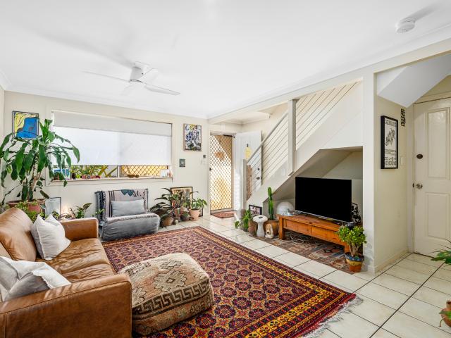 Townhouse for sale in Pottsville, New South Wales
