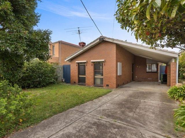 House for rent in Rosebud, Melbourne