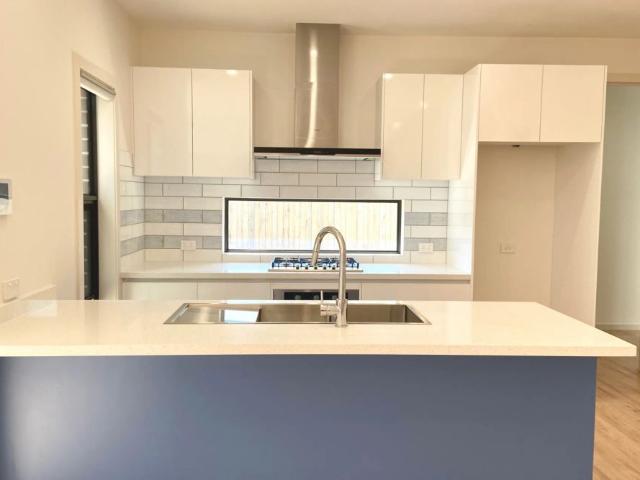 Townhouse for rent in Camerons Creek, Victoria