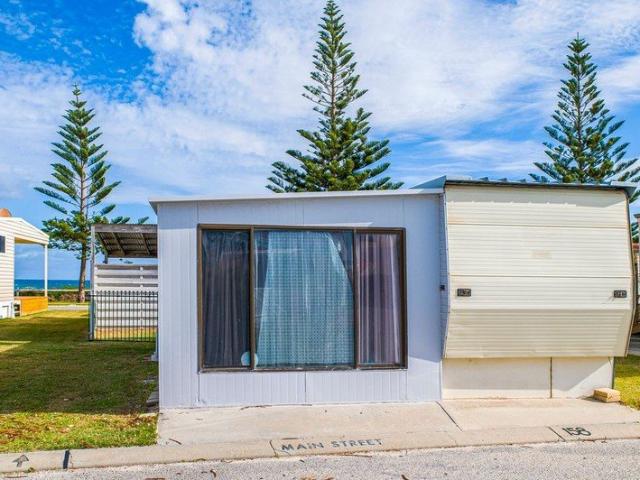 Apartment for sale in Seabird, Western Australia