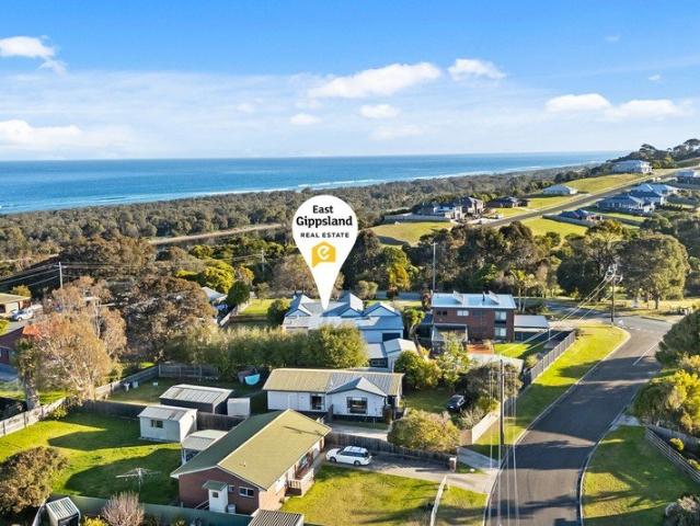 House for sale in Lakes Entrance, Victoria