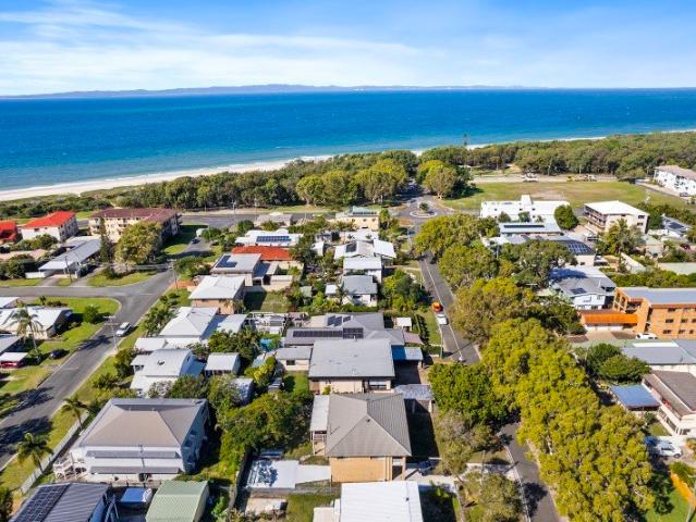 Flat for sale in Toombul, Queensland