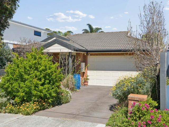 Apartment for sale in Carrum, Melbourne