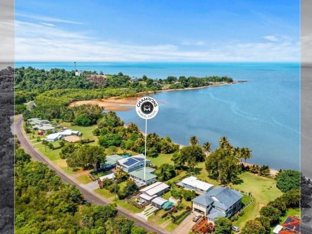 House for sale in Flying Fish Point, Queensland