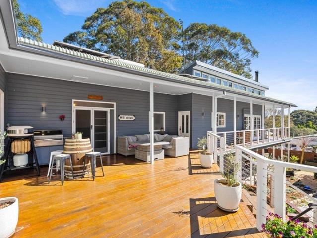 House for sale in Bateau Bay, New South Wales